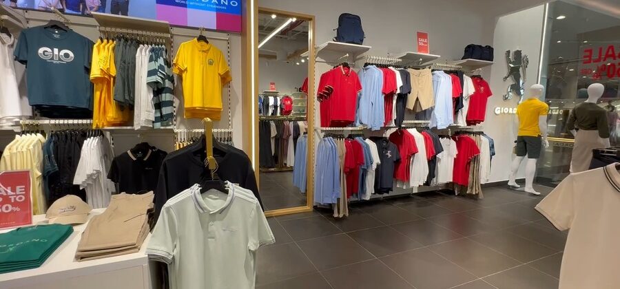 Photograph: Shop Furnishing 6