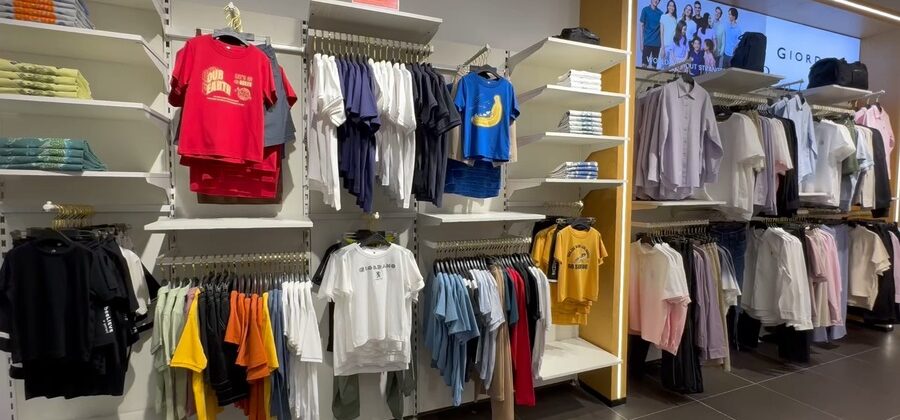 Photograph: Shop Furnishing 9